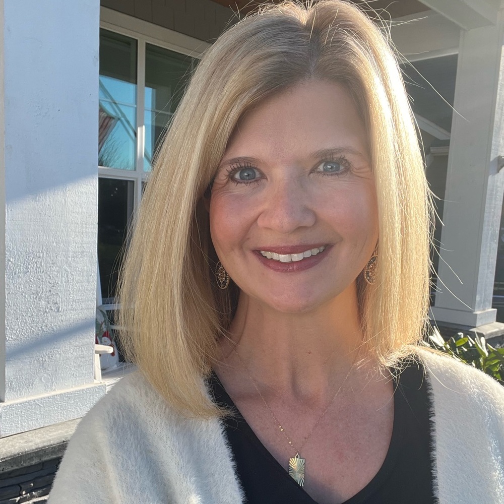 Meet your Posher, Gillian